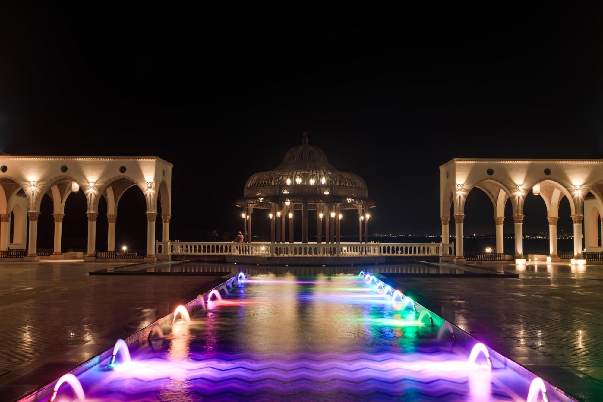 منتجع القصر القديم سهل حشيش الغردقة المظهر الخارجي الصورة Fountains at the Al-Shaab Park